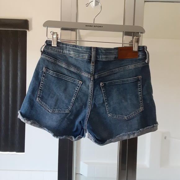 H&M denim distressed studded shorts - Picture 2 of 6